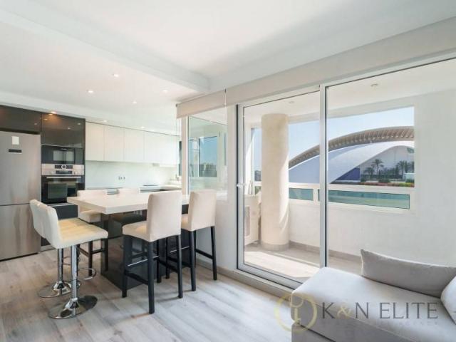 Piso en venta en Valencia, Quatre Carreres