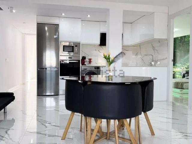 Piso en venta en Valencia, Quatre Carreres