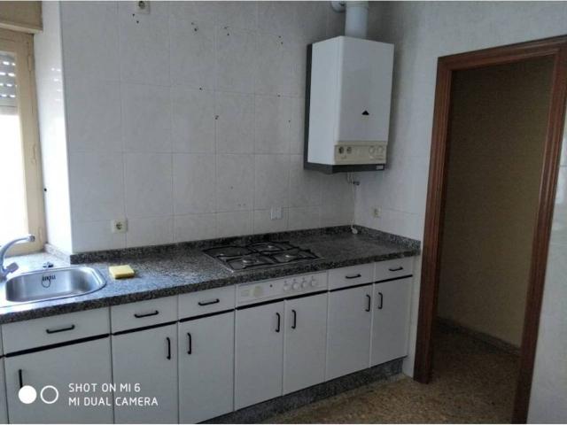 Piso en venta en Valencia De Don Juan, Castilla y León