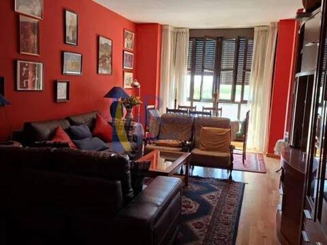 Piso en venta en Valencia De Don Juan, Castilla y León