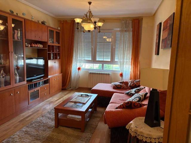 Piso en venta en Valencia De Don Juan