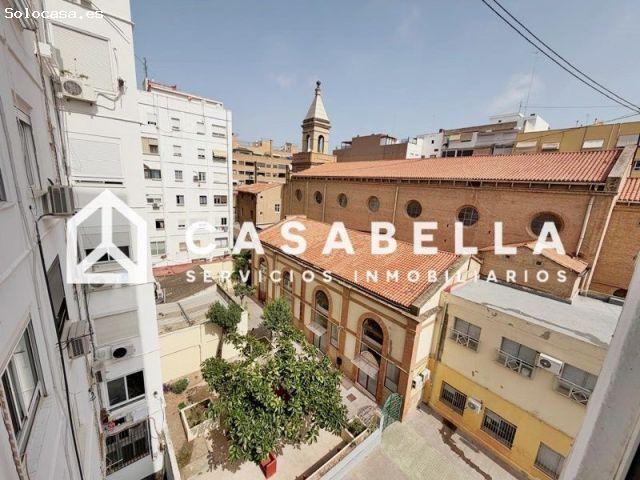 Piso en venta en Valencia De Las Torres, Extremadura