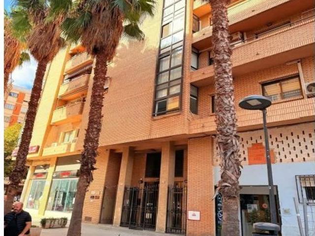 Piso en venta en Valencia De Las Torres, Extremadura