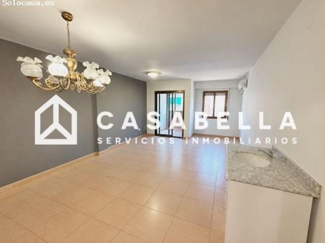 Piso en venta en Valencia de las Torres, Badajoz