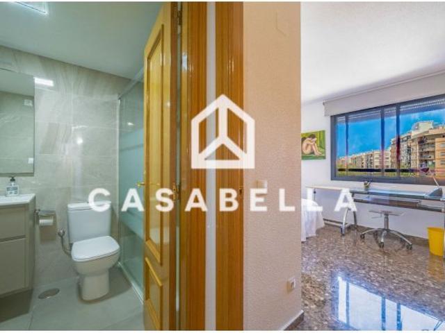 Piso en venta en Valencia De Las Torres, Extremadura