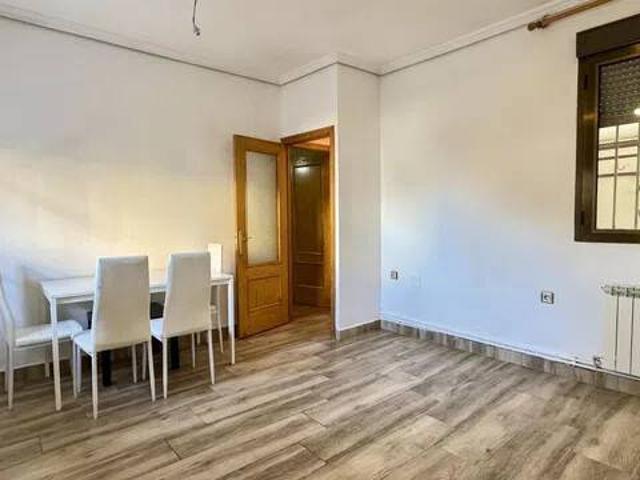 Piso en venta en Polígono Argales, Valladolid