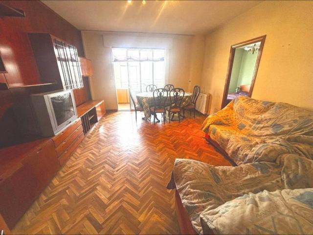 Piso en venta en Huerta del Rey, Valladolid