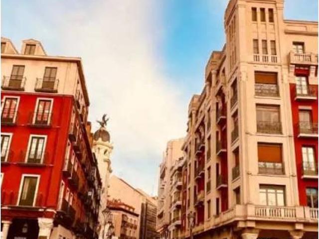 Piso en venta en Plaza España, Valladolid