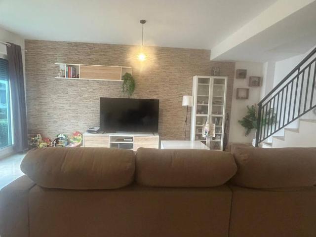 Piso en venta en Barriada Islas Canarias, Costa del Sol Occidental