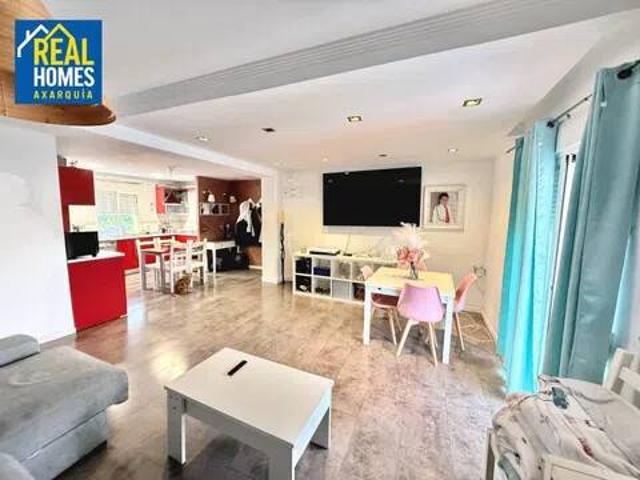 Piso en venta en Real Bajo, La Axarquía