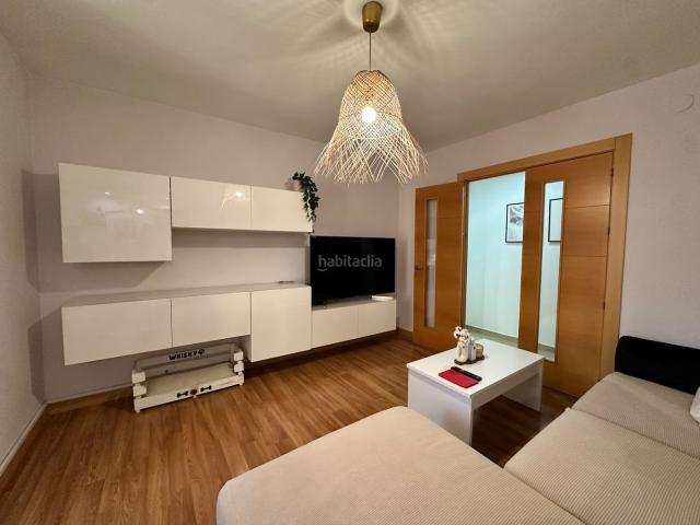 Piso en venta en La Gloria, Vélez-Málaga