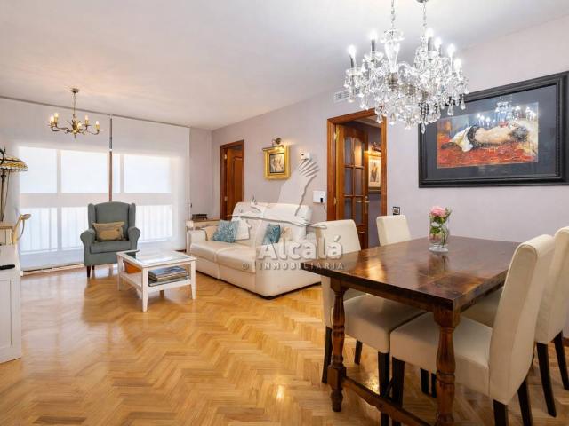 Piso en venta en Distrito I, Alcalá De Henares