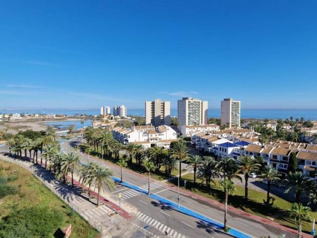 Piso en venta en La Manga Del Mar Menor, Los Nietos Viejos