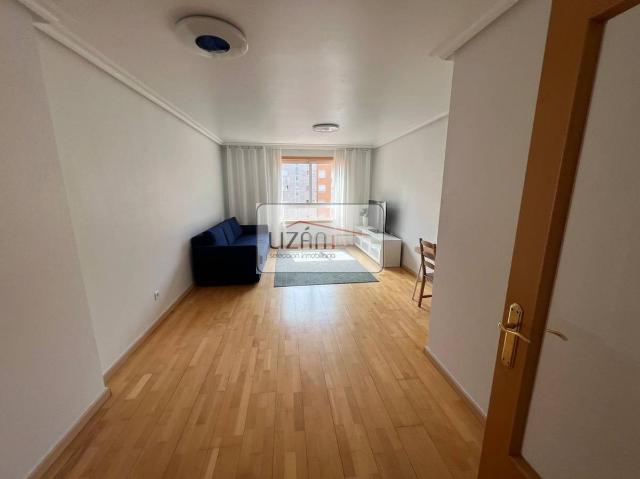 Piso en venta en Centro, Oviedo