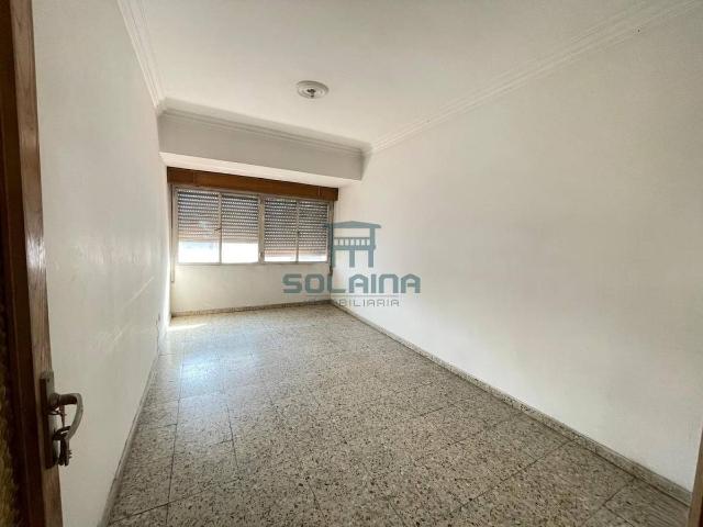 Piso en venta en Centro, Ourense