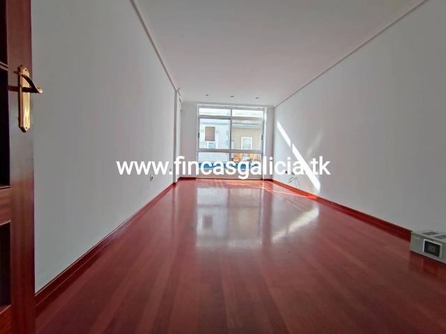 Piso en venta en Verín, Verín