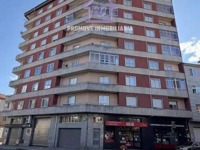 Piso en venta en Verín