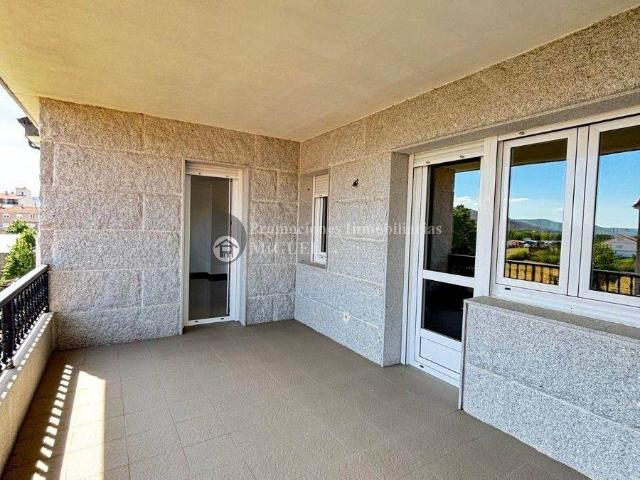 Piso en venta en Verín