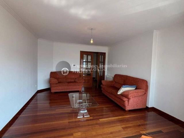 Piso en venta en Verín