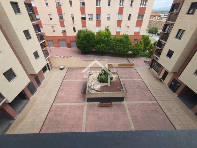 Piso en venta en Estellerria, Navarra