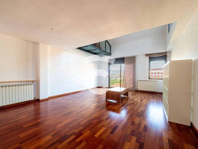 Piso en venta en Barri dels Caputxins, Osona