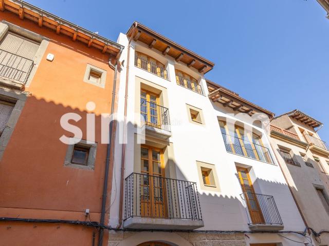 Piso en venta en Barri dels Caputxins, Osona