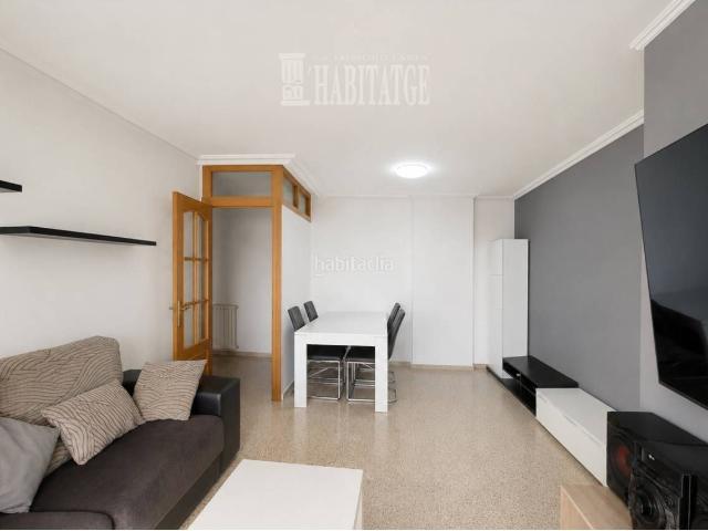 Piso en venta en Santa Anna, Osona