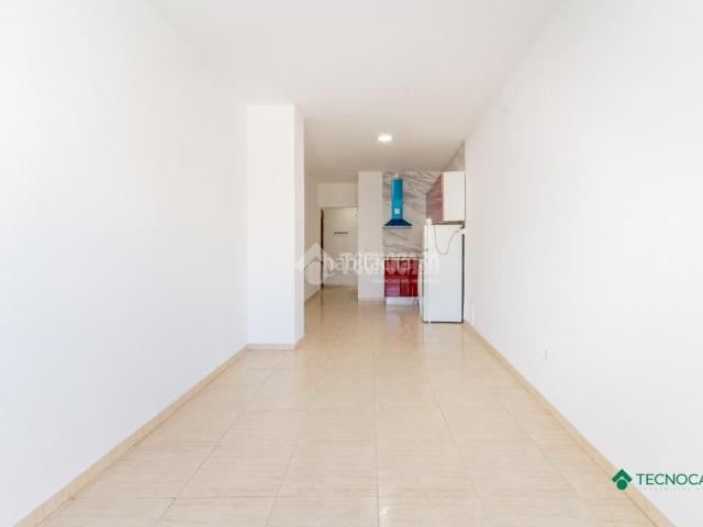 Piso en venta en Vícar, Almería