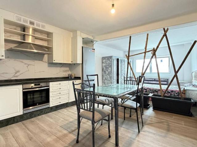 Piso en venta en Teis, Vigo