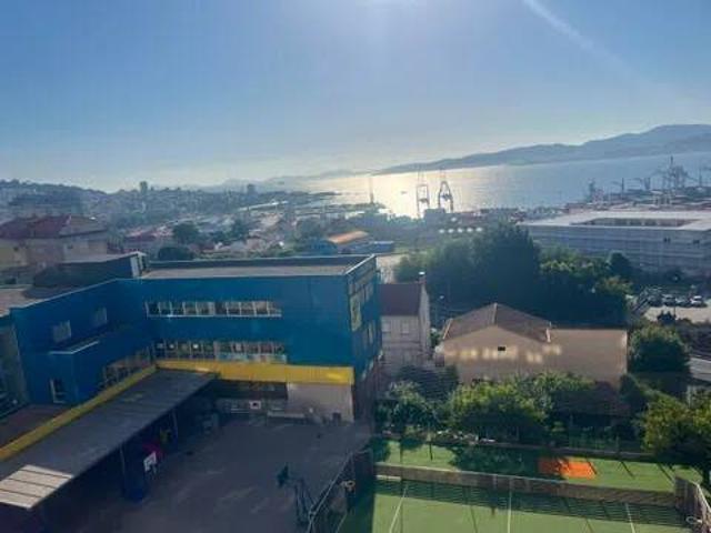 Piso en venta en Lavadores, Vigo