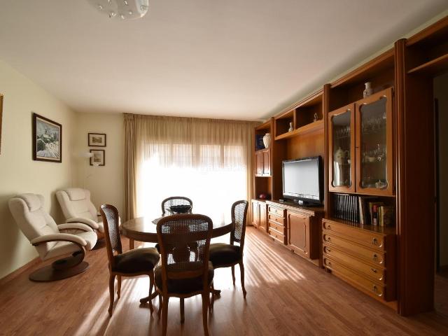 Piso en venta en Plaça de la Sardana, Garraf