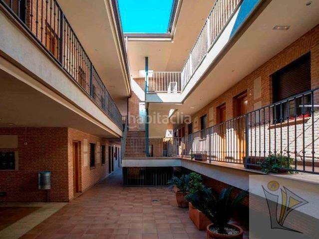 Piso en venta en Villa Del Prado, Madrid