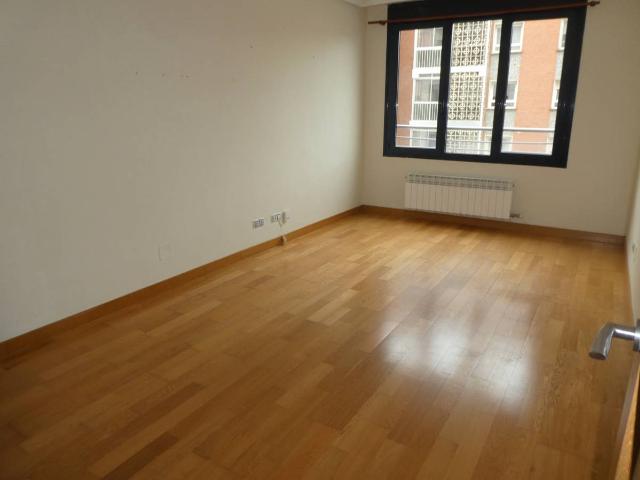 Piso en venta en Burgos, Castilla y León