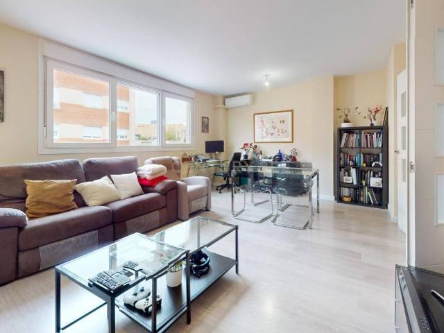 Piso en venta en Villalbilla