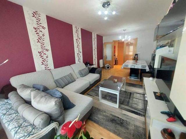 Piso en venta en Villalbilla De Burgos, Castilla y León