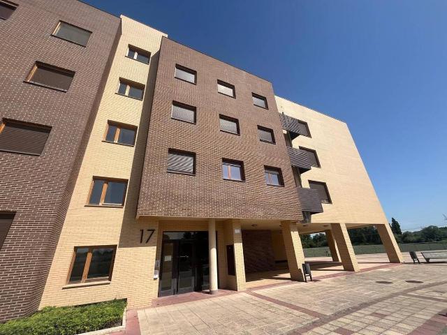 Piso en venta en Villalbilla De Burgos, Castilla y León