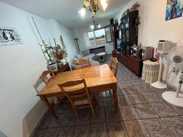 Piso en venta en Anantapur, Villamayor