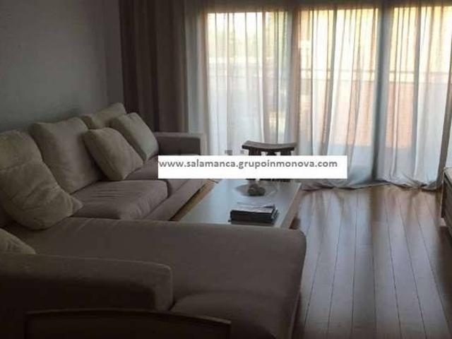 Piso en venta en Villamayor, Castilla y León