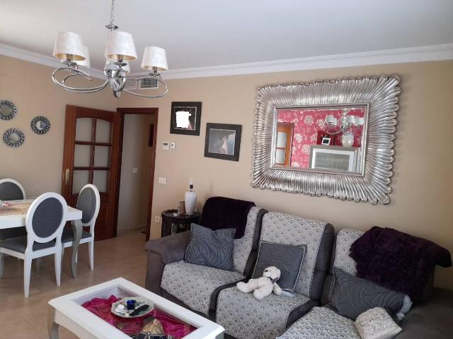 Piso en venta en Villanueva De La Serena, Extremadura