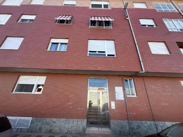 Piso en venta en Navatejera, Villaquilambre