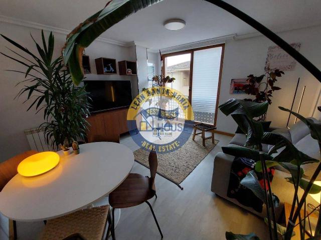Piso en venta en Navatejera, Villaquilambre