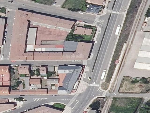 Piso en venta en Navatejera, Villaquilambre