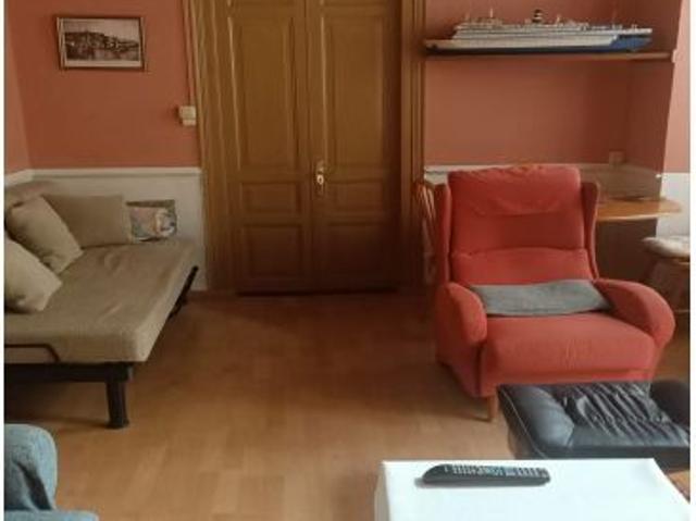 Piso en venta en Viḷḷar, Valdés
