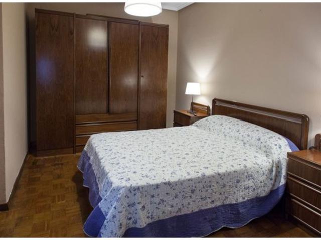 Piso en venta en Viḷḷar, Valdés