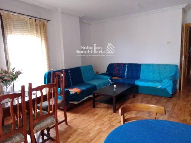 Piso en venta en Villares De La Reina, Castilla y León