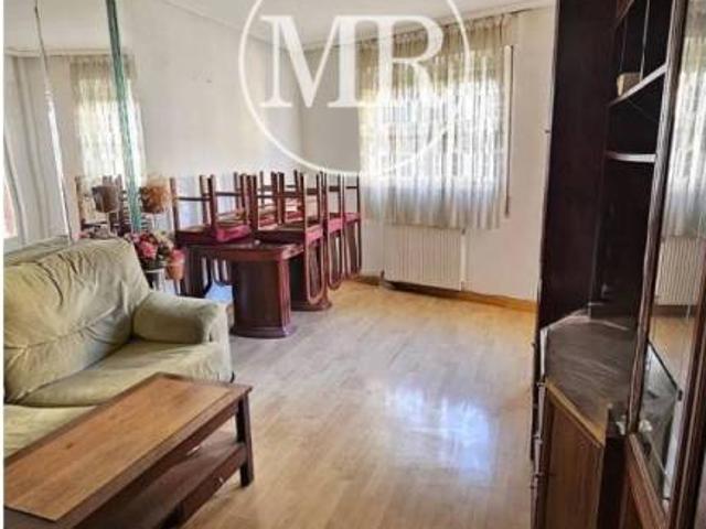 Piso en venta en Villares De La Reina, Castilla y León