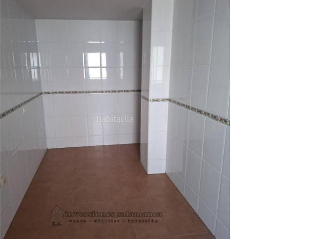 Piso en venta en Villares De La Reina, Salamanca