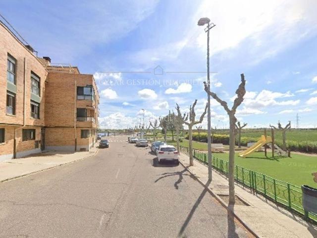 Piso en venta en Villares De La Reina, Castilla y León