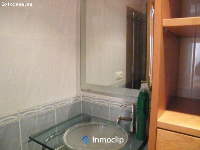 Piso en venta en Villares De La Reina