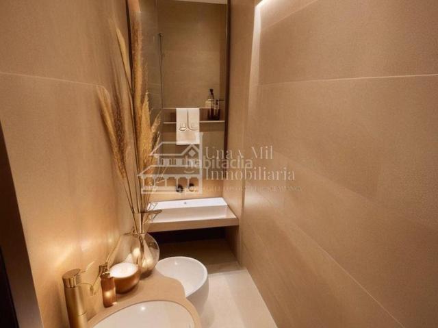 Piso en venta en Polígono Industrial Los Villares, Villares De La Reina